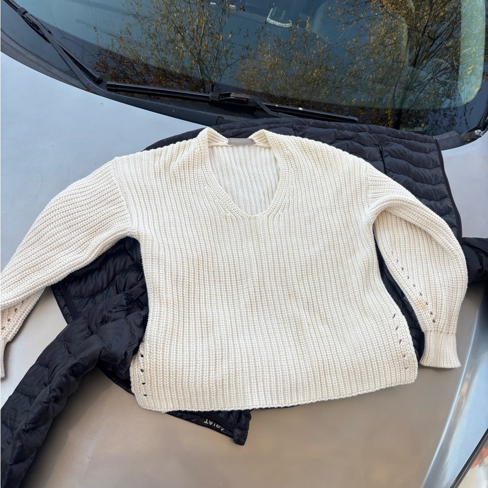 Everlane Cream Knit Sweater